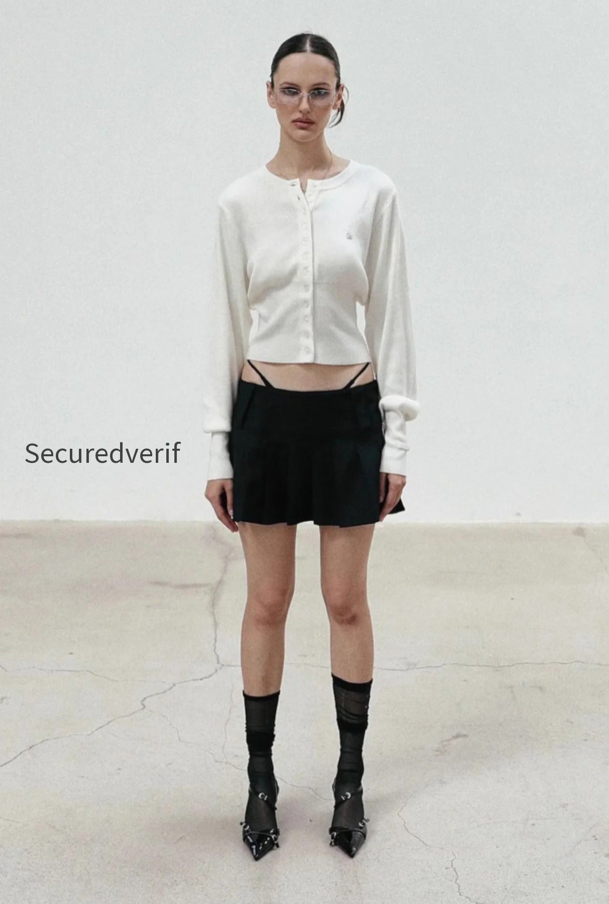 embroidered-button-crop-cardigan