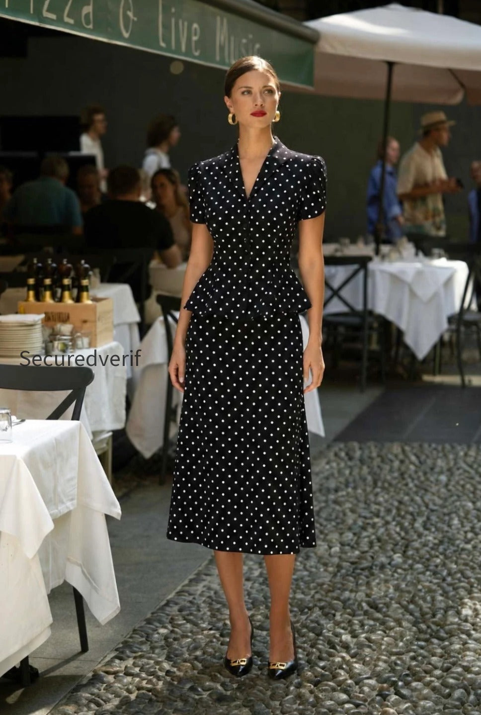 polkadot-blouse-andi